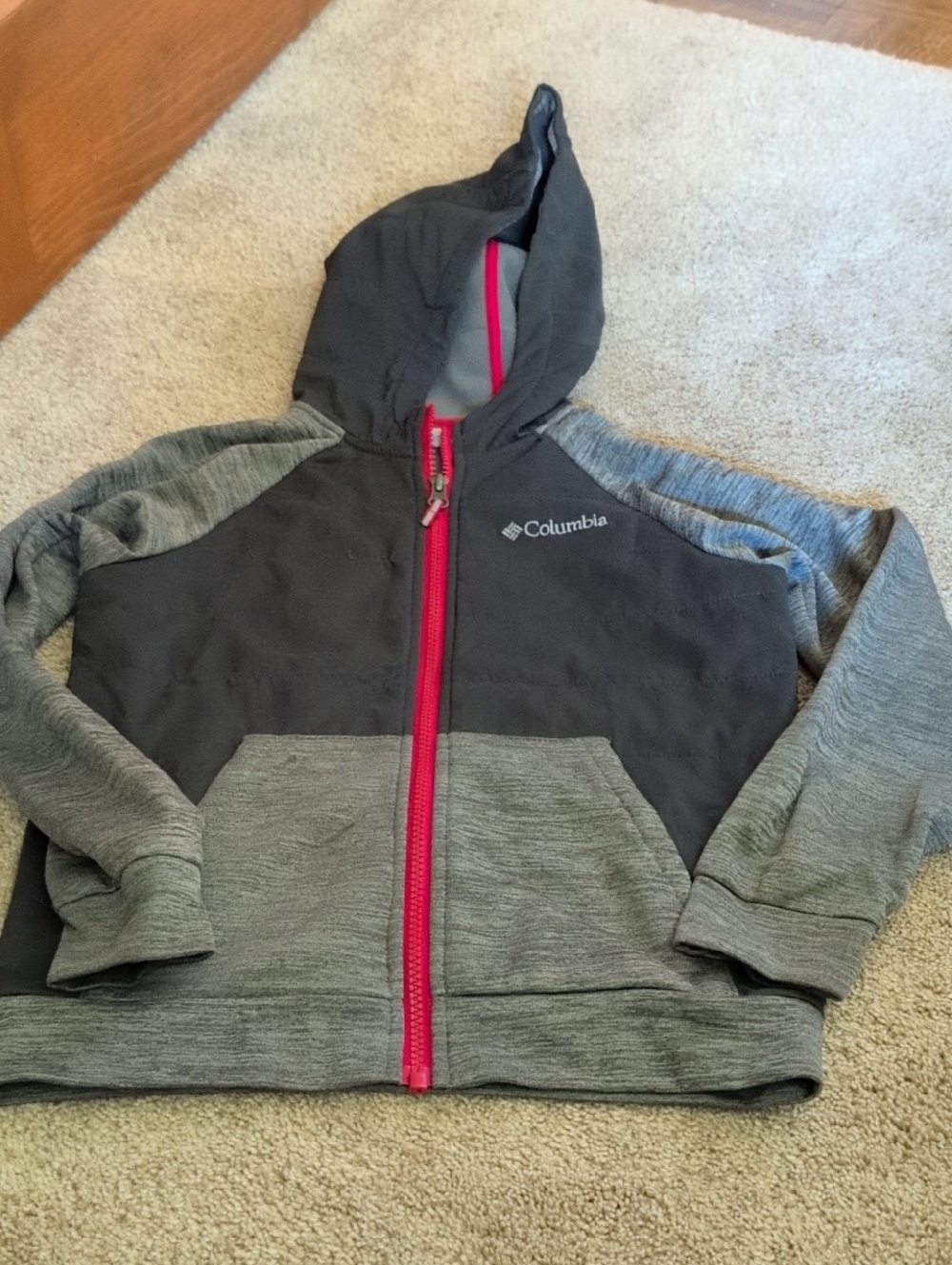 Columbia Kids Hooded Fleece Jacket in Black, Gray with Red Zipper Small 8